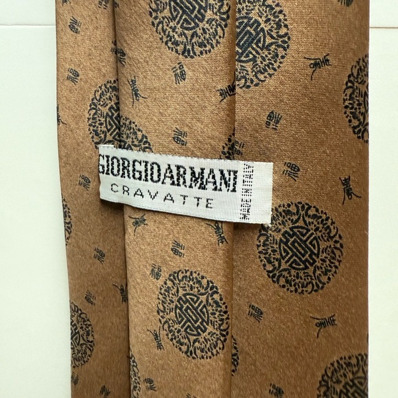 Vintage Giorgio Armani Brown Tie with Black Pattern BNWT - Picture 5 of 5